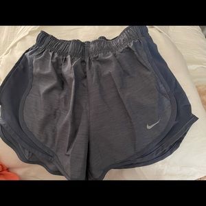 Nike shorts like new